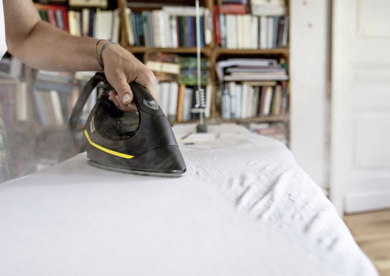 Парові прасувальні системи SI 4 EasyFix Premium Iron (1.512-490.0)
